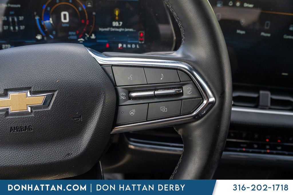 Used 2025 Chevrolet Equinox LT FWD image 13