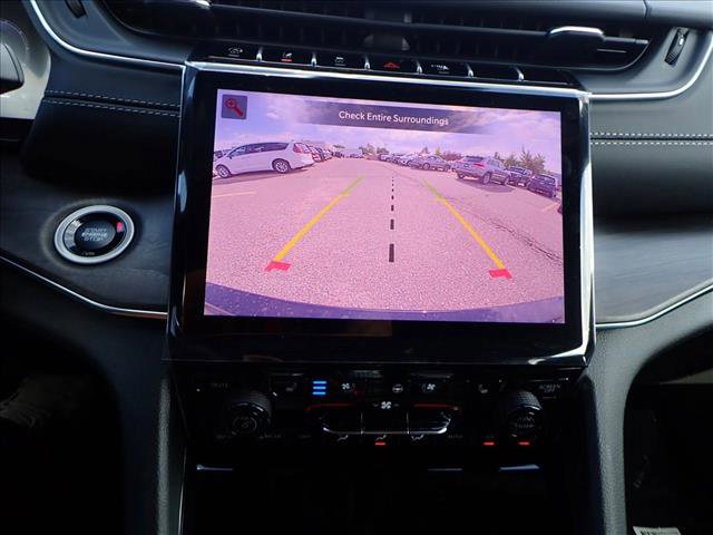 New 2025 Jeep Grand Cherokee L Overland w/ Luxury Tech Group IV image 21