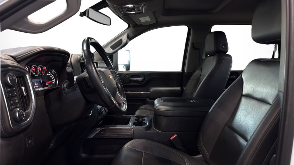 Used 2021 Chevrolet Silverado 3500 LTZ w/ LTZ Convenience Package AWD/4WD image 21
