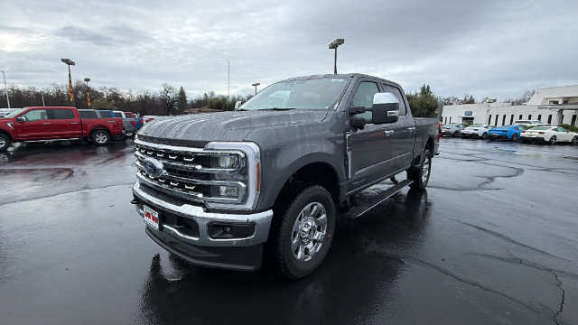 New 2026 Ford F250 Lariat w/ Lariat Ultimate Package