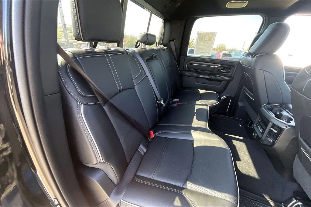Used 2024 RAM 3500 Limited AWD/4WD image 27