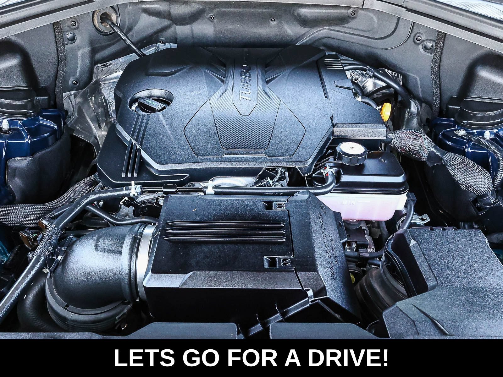 Used 2025 Genesis GV80 2.5T Standard AWD/4WD image 12