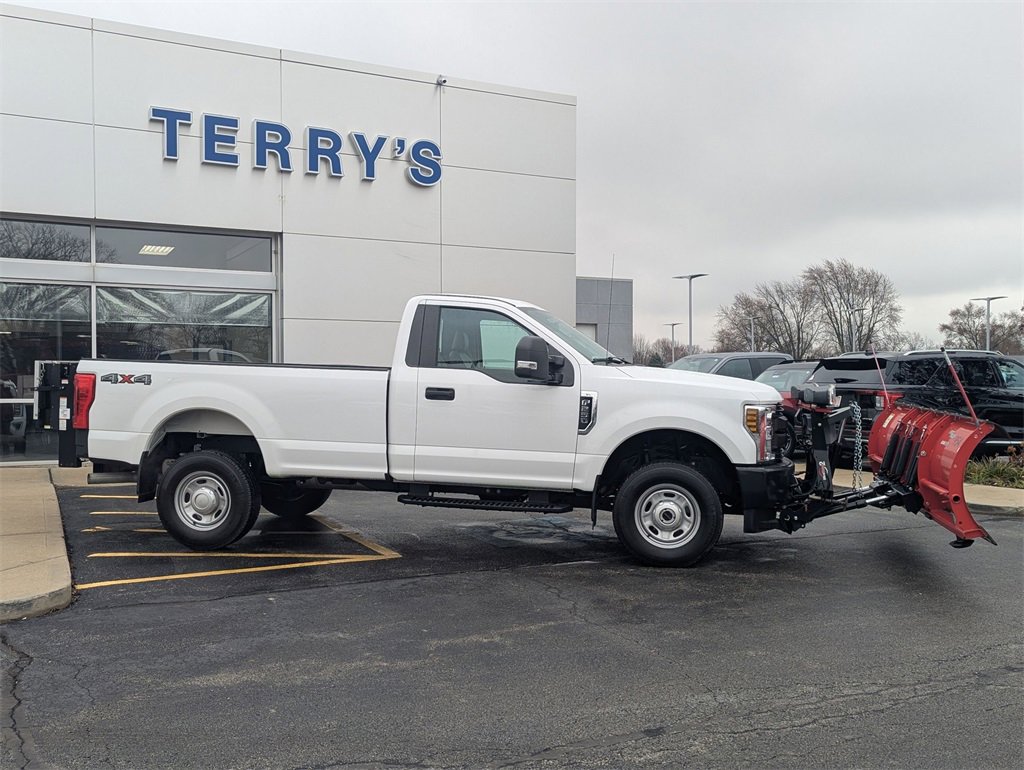 Used 2019 Ford F250 XL w/ Power Equipment Group image 2