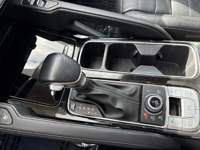 Used 2021 Kia Telluride SX w/ SX Prestige Package image 23