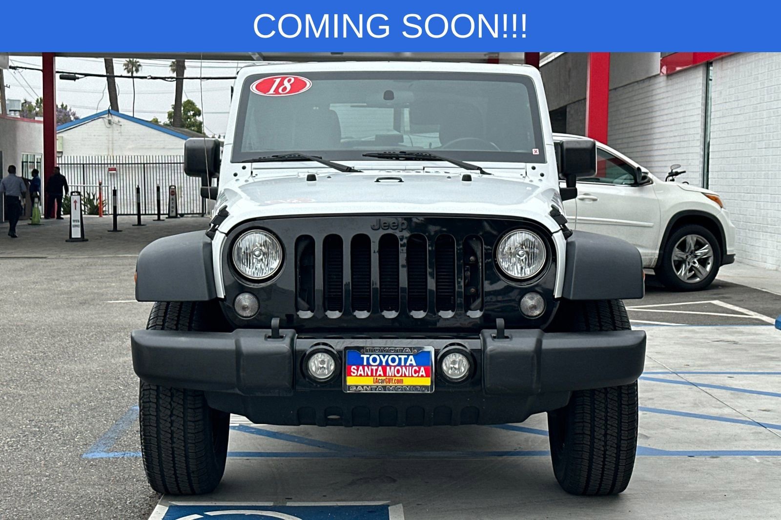 Used 2018 Jeep Wrangler Sport AWD/4WD image 9