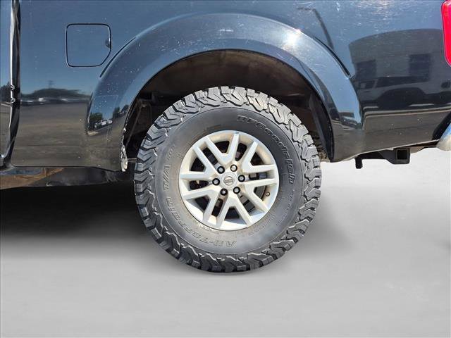 Used 2014 Nissan Frontier SV RWD image 9