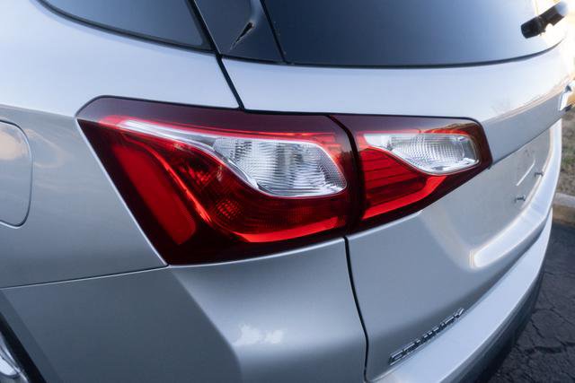 Used 2018 Chevrolet Equinox LT image 36