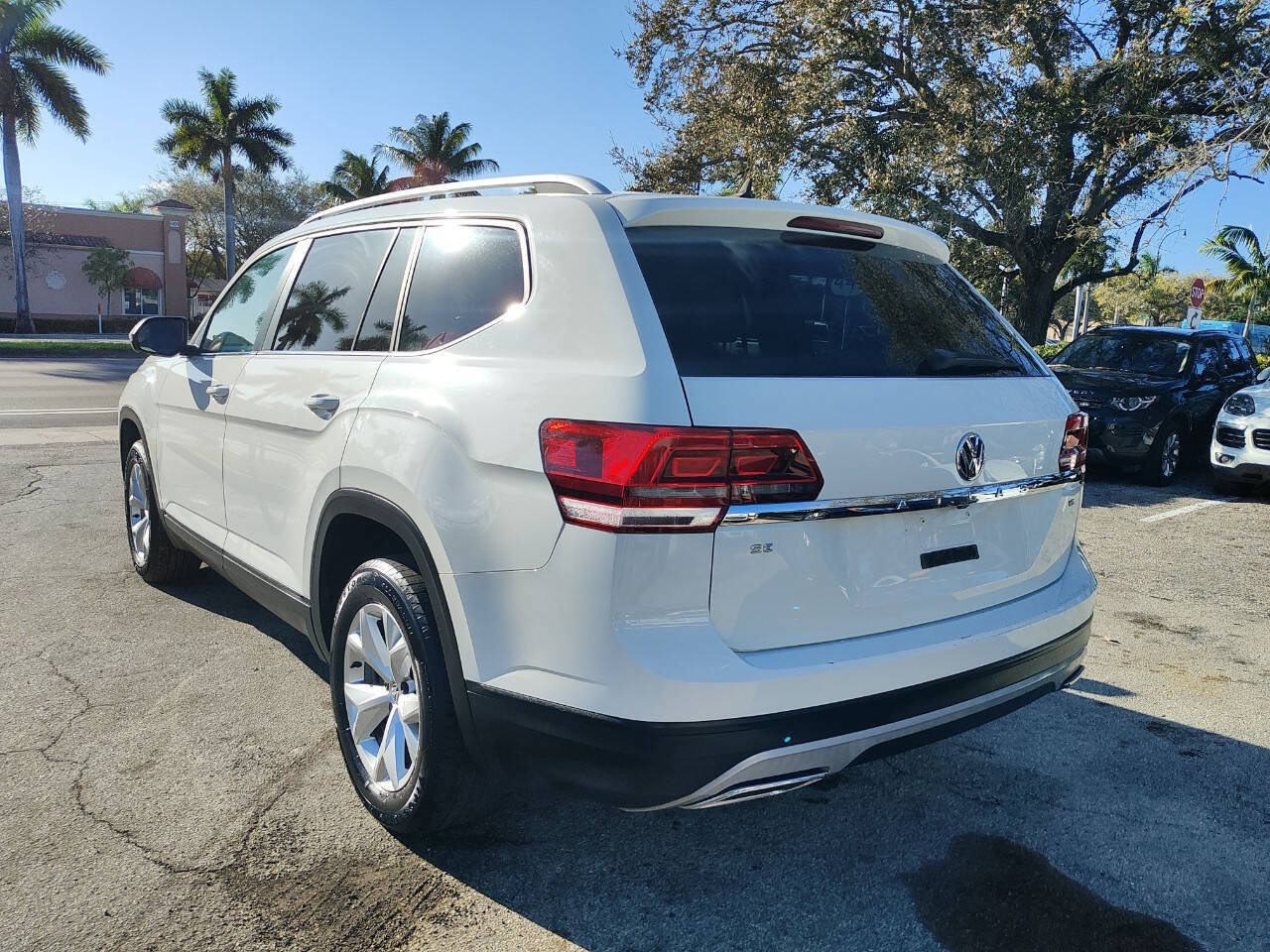 Used 2018 Volkswagen Atlas SE FWD image 13