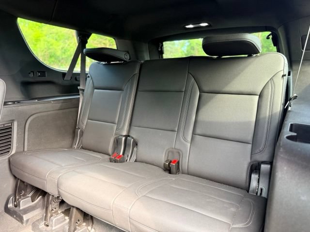 Used 2023 Chevrolet Suburban Z71 w/ Luxury Package AWD/4WD image 29