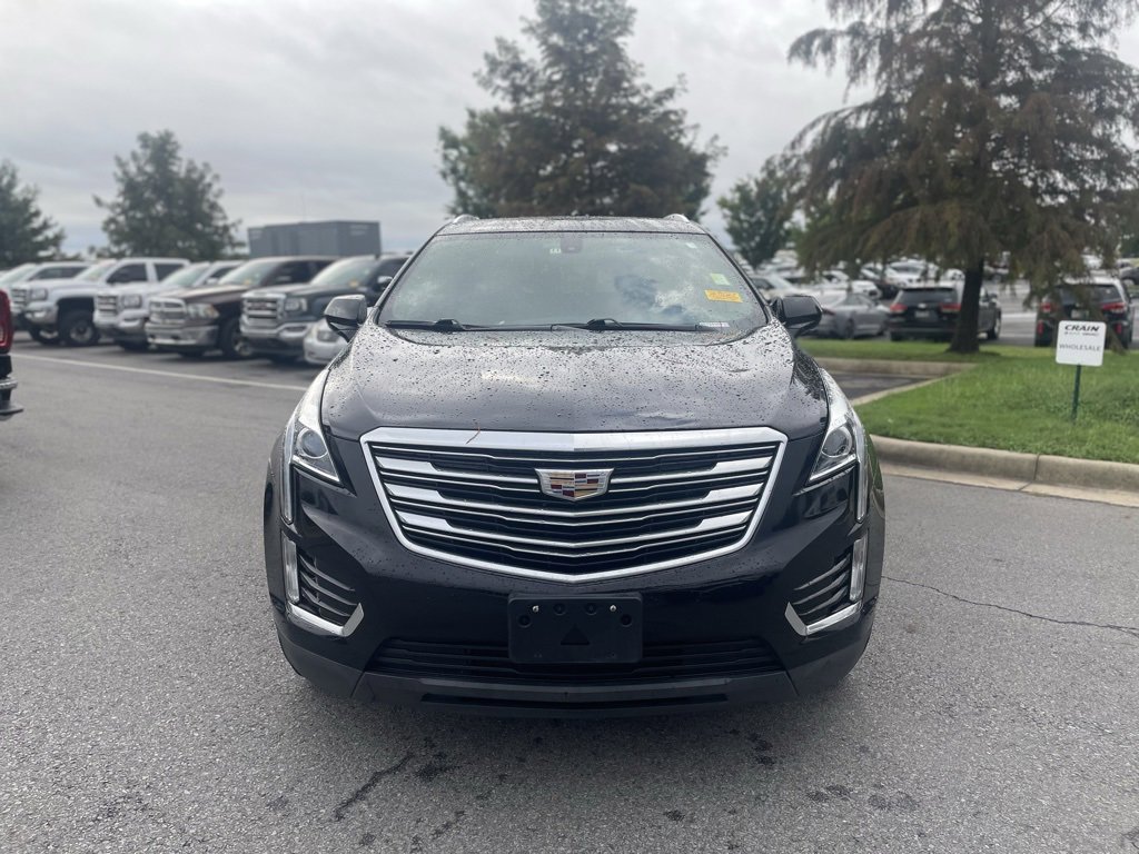 Used 2019 Cadillac XT5 FWD video 2