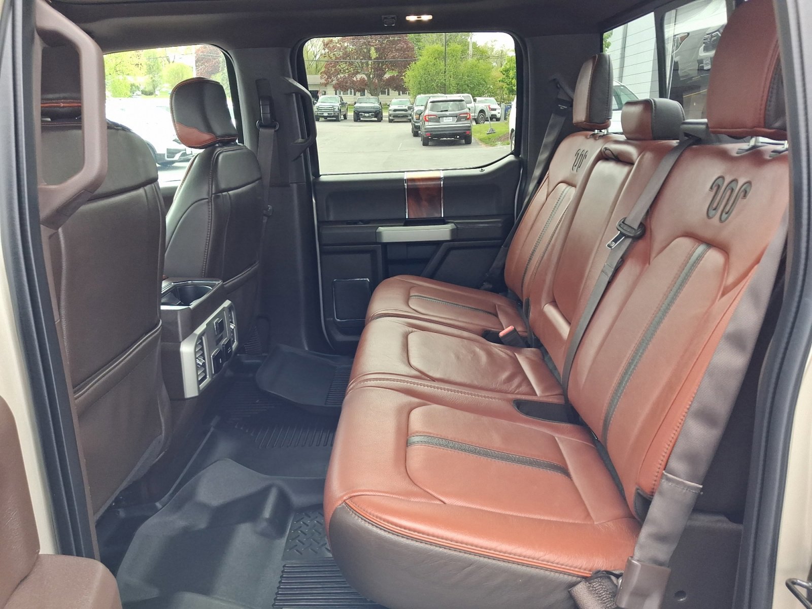 Used 2018 Ford F150 King Ranch w/ Equipment Group 601A Luxury AWD/4WD image 18