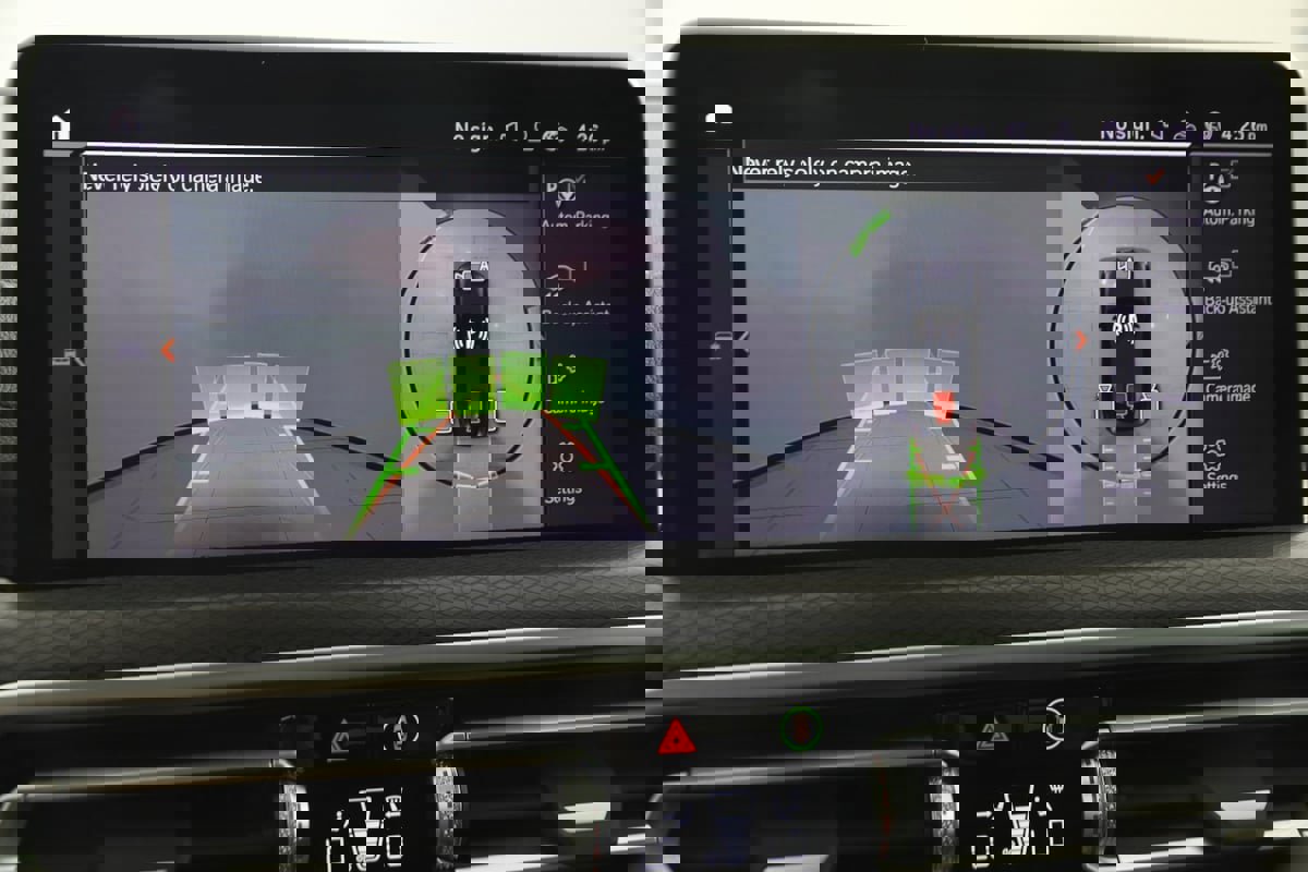 Used 2023 BMW X4 M40i w/ Premium Package image 10