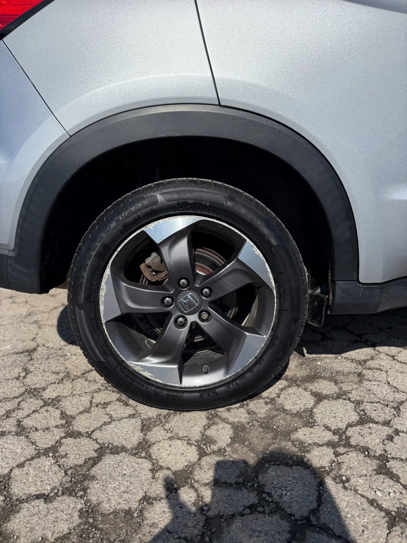 Used 2018 Honda HR-V EX image 29