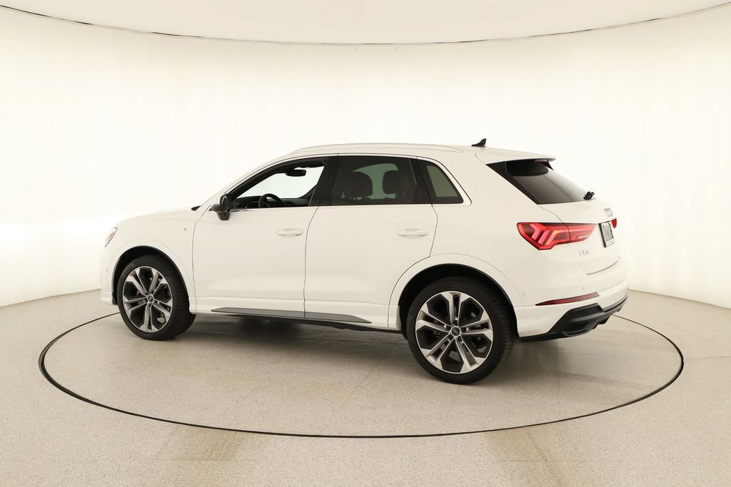 Used 2019 Audi Q3 2.0T Prestige AWD/4WD image 3