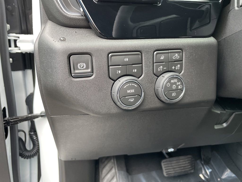 New 2026 Chevrolet Silverado 2500 LT w/ Trail Boss Package image 9