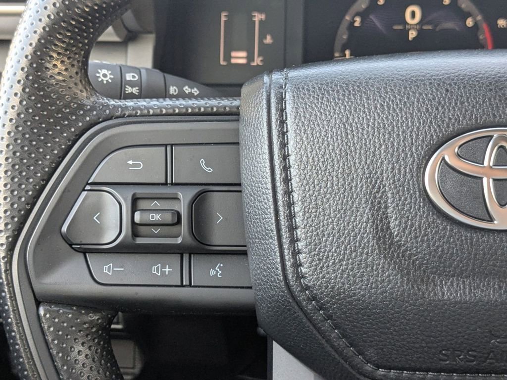 Used 2024 Toyota Tacoma SR5 AWD/4WD image 7