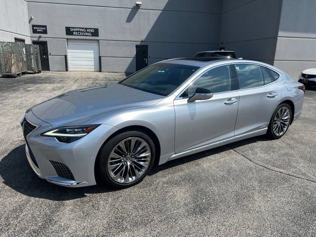 Used 2021 Lexus LS 500h AWD image 7