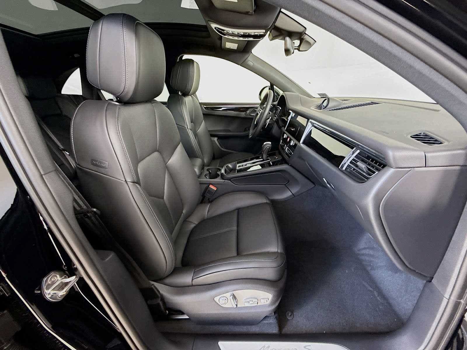 New 2026 Porsche Macan S AWD/4WD image 49