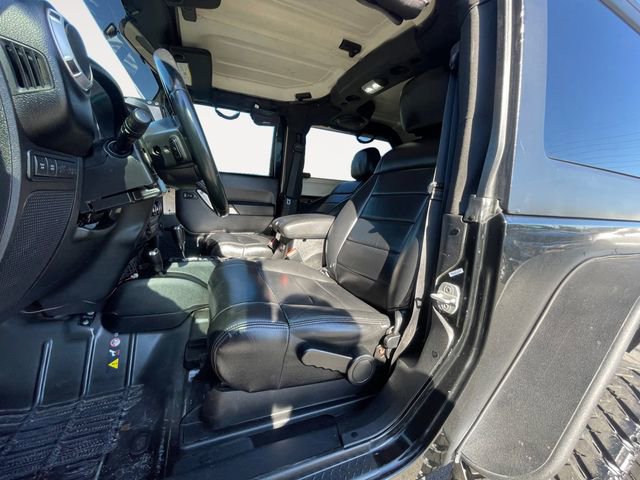 Used 2012 Jeep Wrangler Rubicon w/ Dual Top Group image 23
