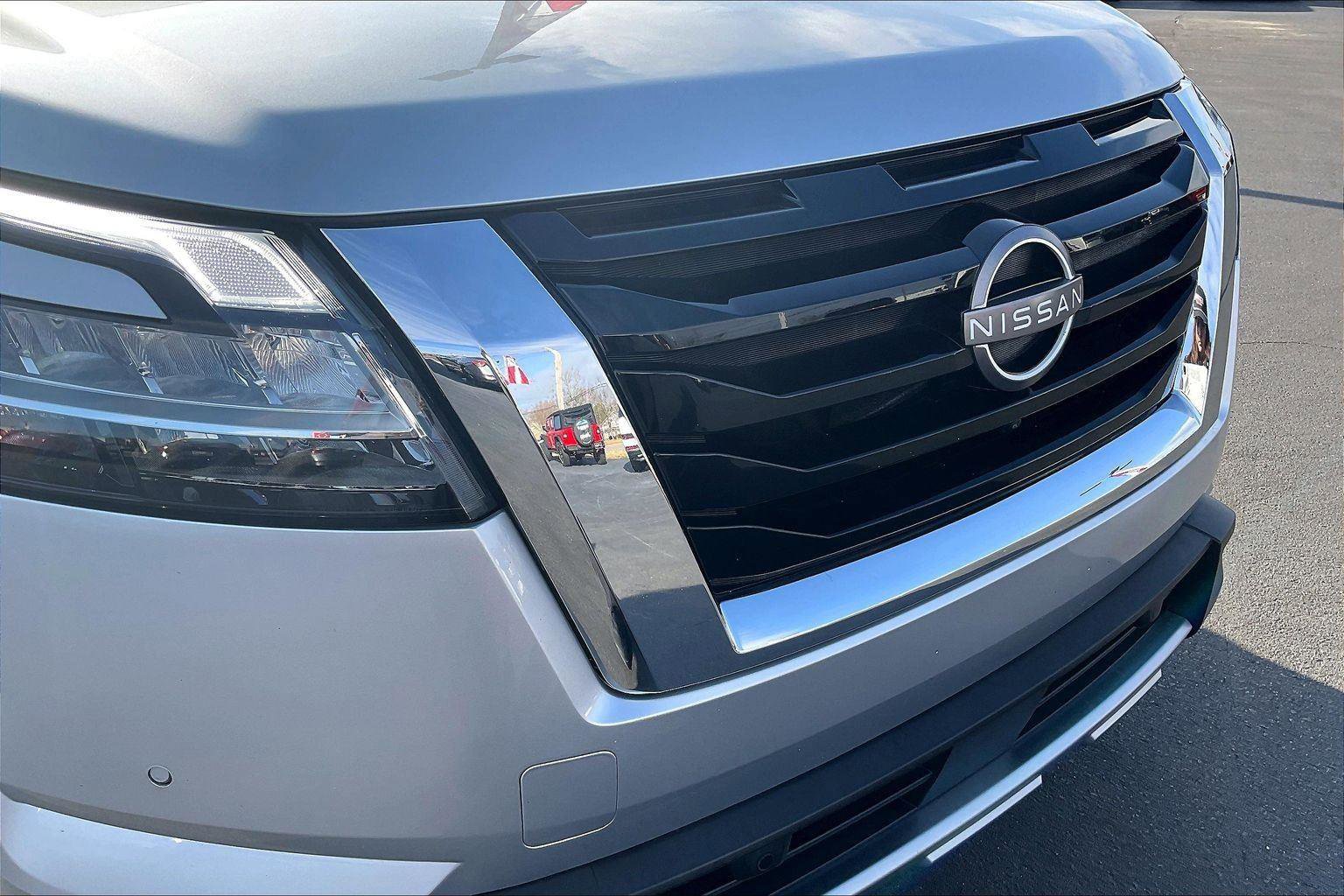 Certified 2022 Nissan Pathfinder SL image 28