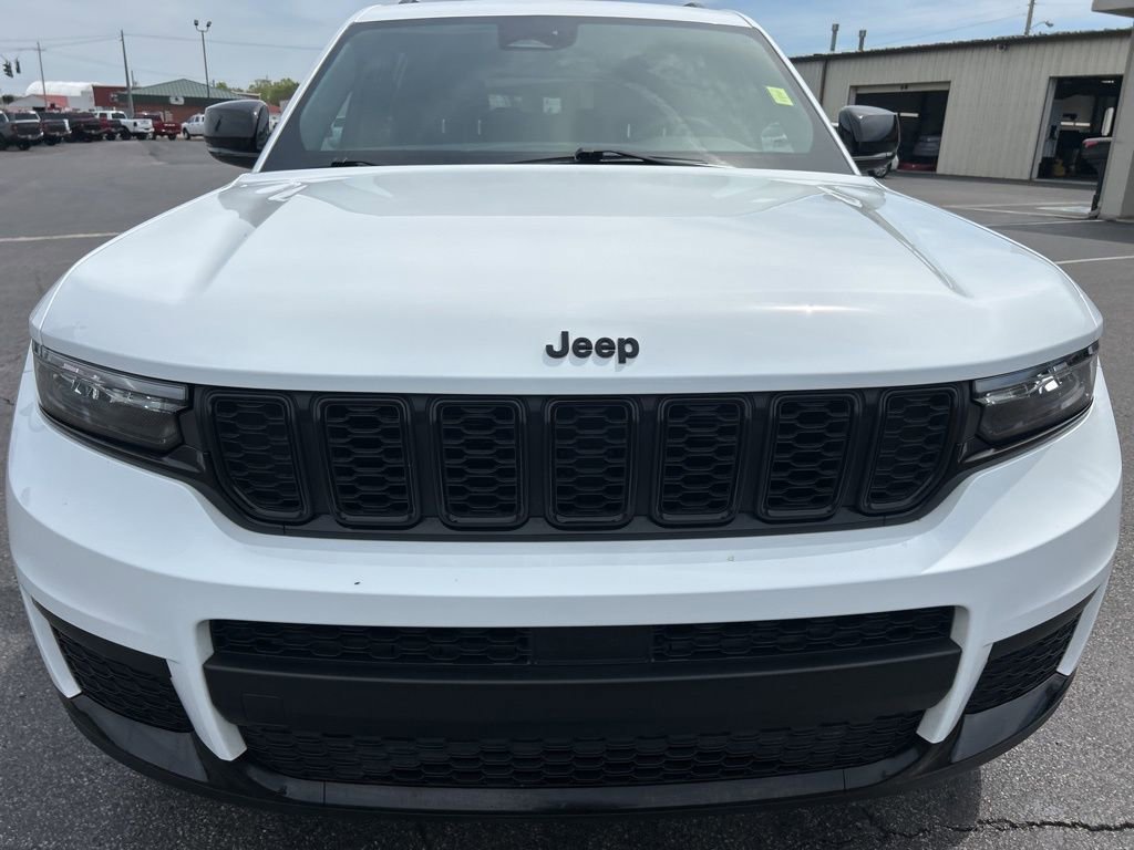 Used 2025 Jeep Grand Cherokee L Altitude AWD/4WD image 35