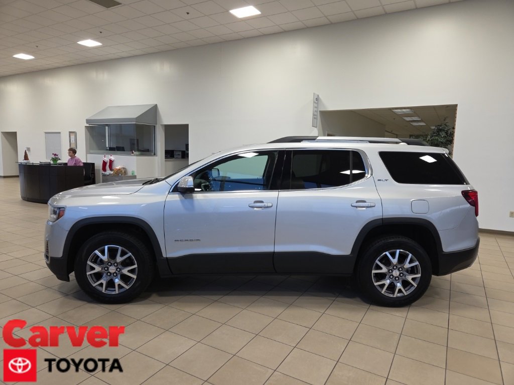 Used 2020 GMC Acadia SLT image 1