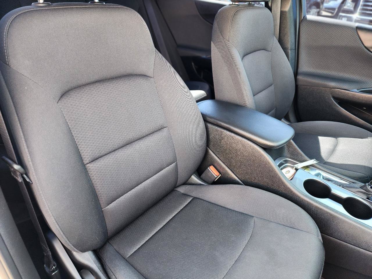 Used 2018 Chevrolet Malibu LS FWD image 27