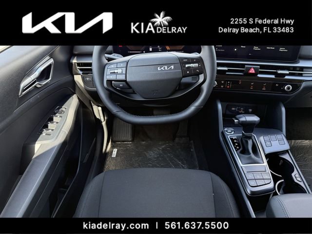 New 2026 Kia Sportage LX FWD image 11