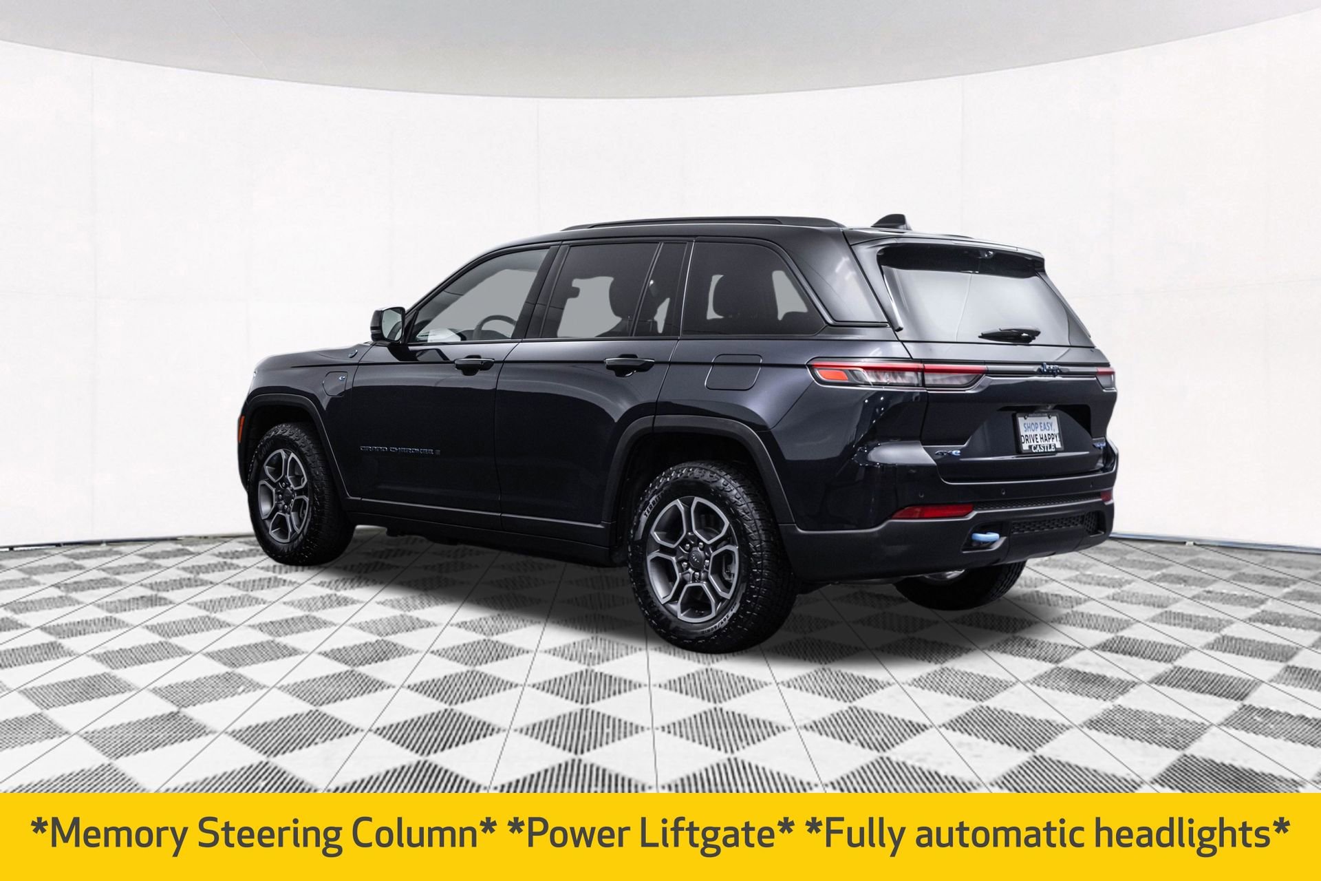 Used 2022 Jeep Grand Cherokee Trailhawk w/ Advanced Protech Group II image 10