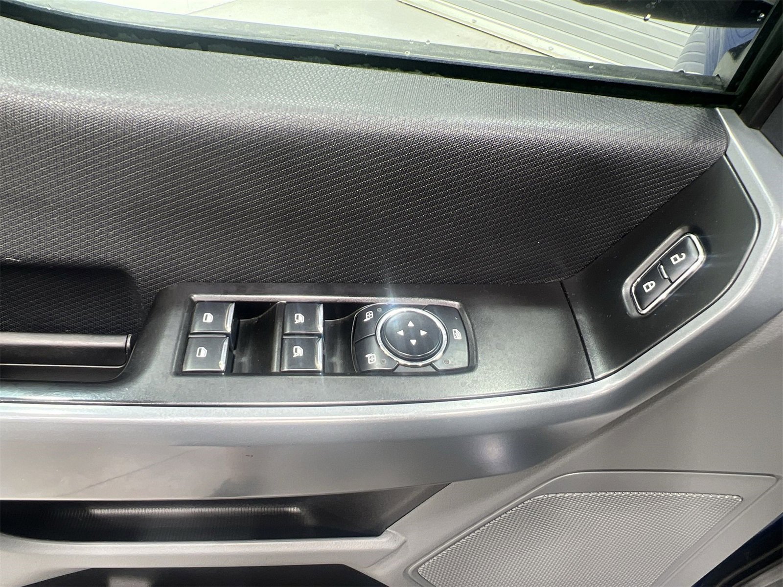 Used 2023 Ford F150 XLT w/ Trailer Tow Package image 13