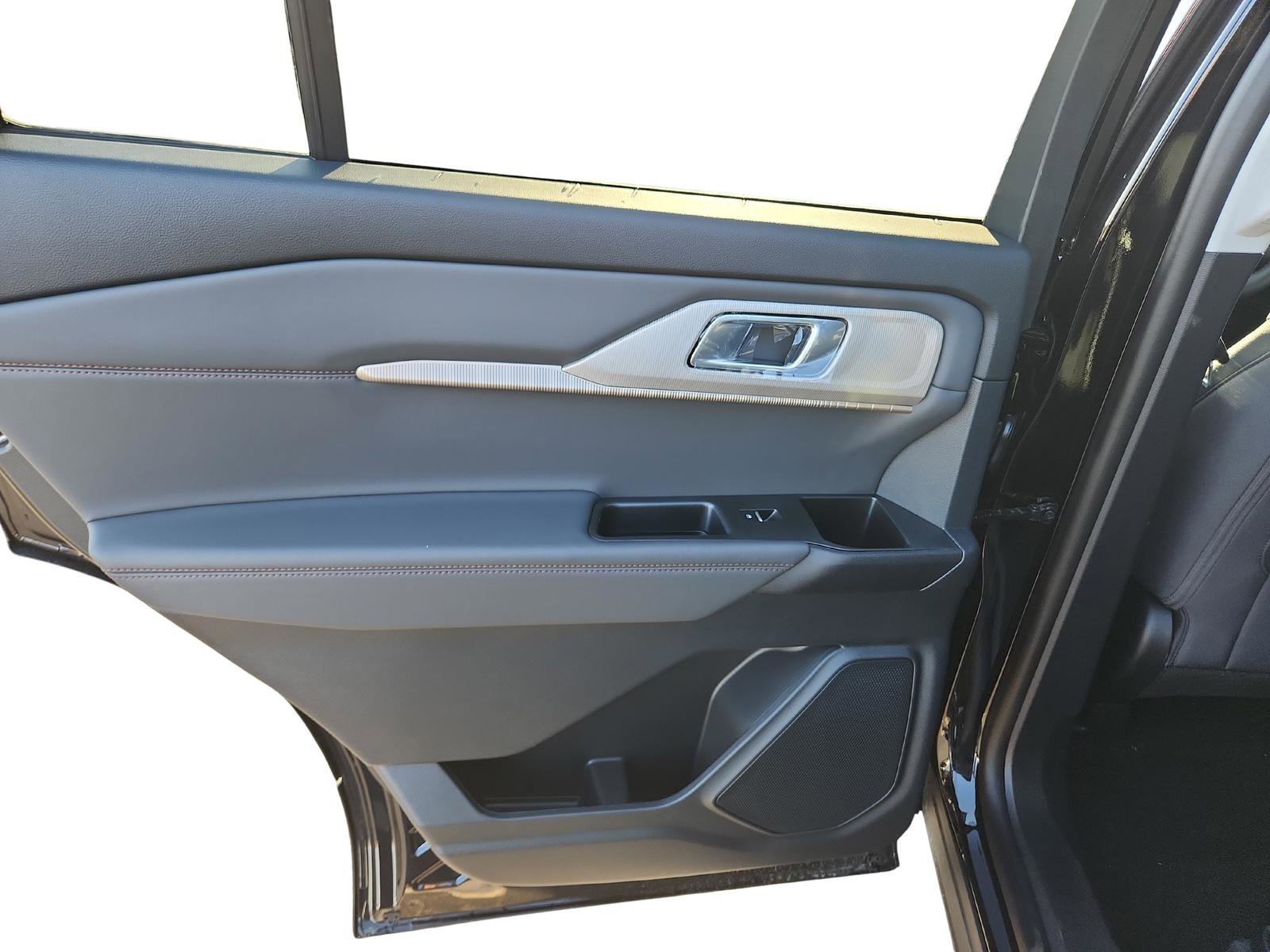 New 2026 Ford Explorer Active image 25