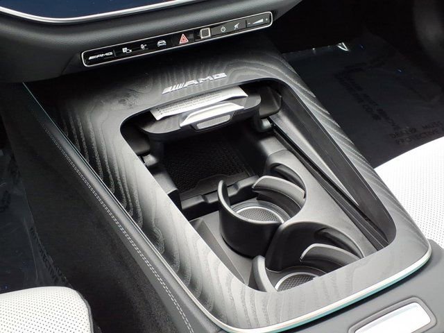 New 2026 Mercedes-Benz E 53 AMG e 4MATIC Sedan image 7