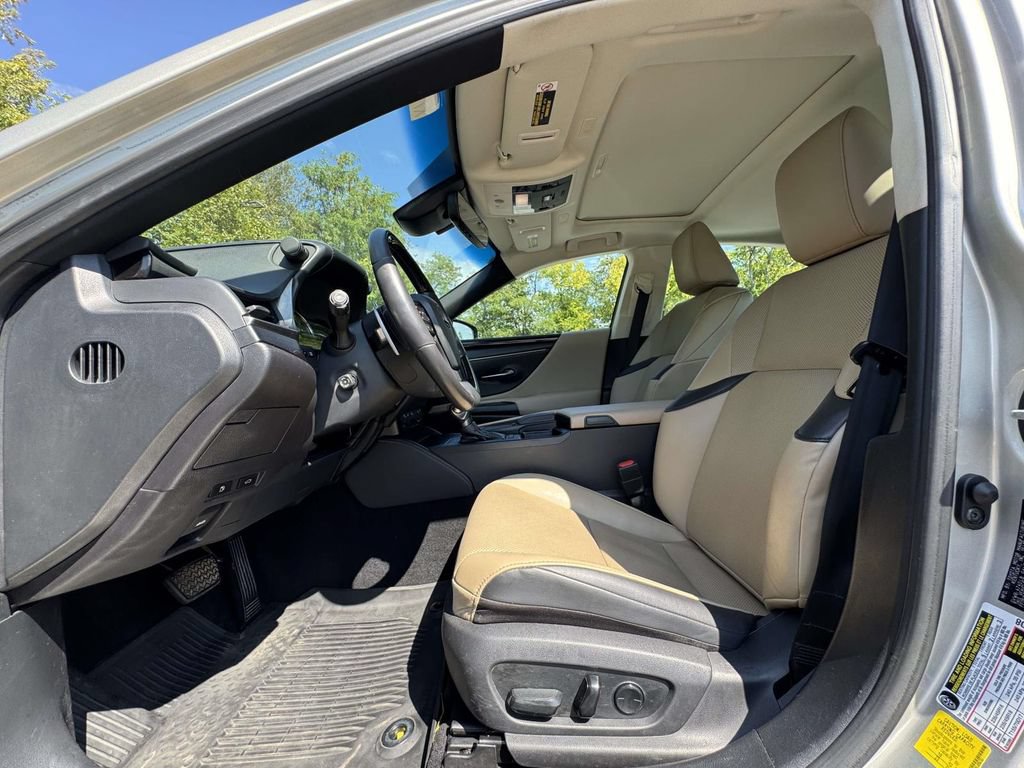 Used 2020 Lexus ES 350 w/ Premium Package FWD image 14