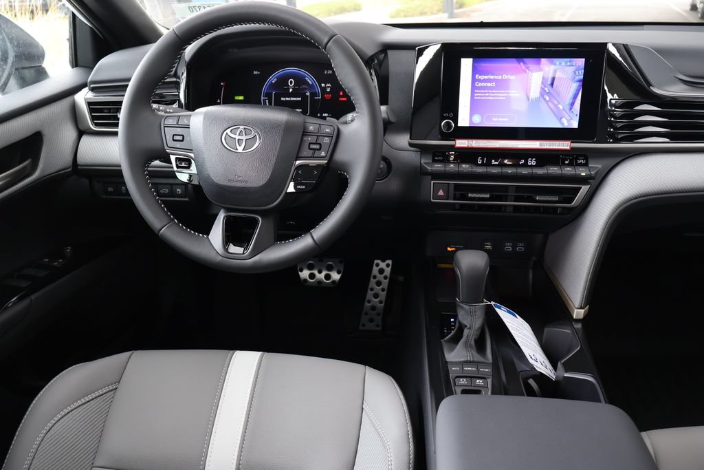 New 2026 Toyota Camry SE w/ Convenience Package AWD/4WD image 2