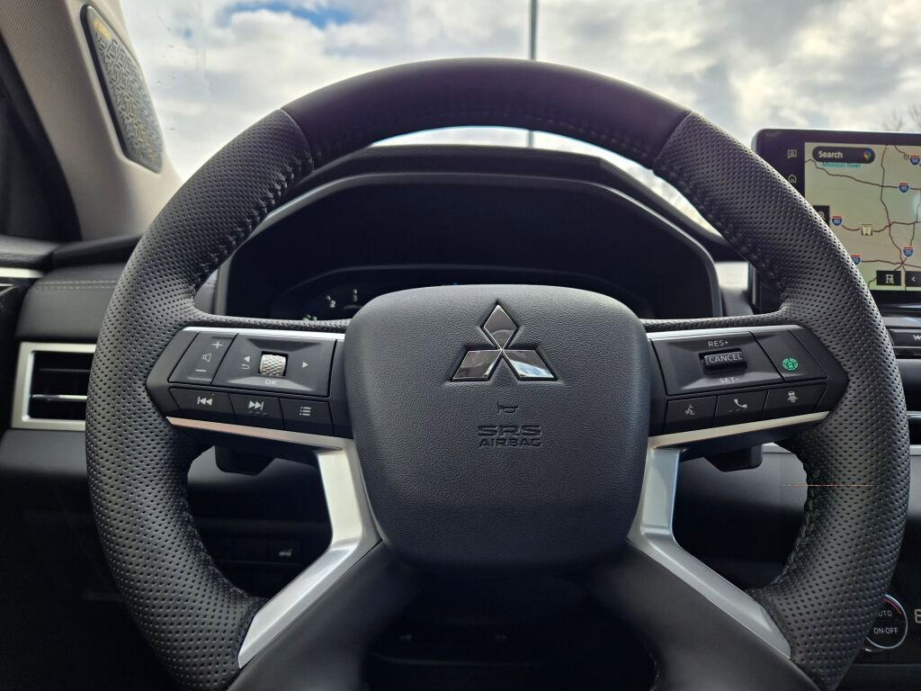 New 2026 Mitsubishi Outlander SE AWD/4WD image 30