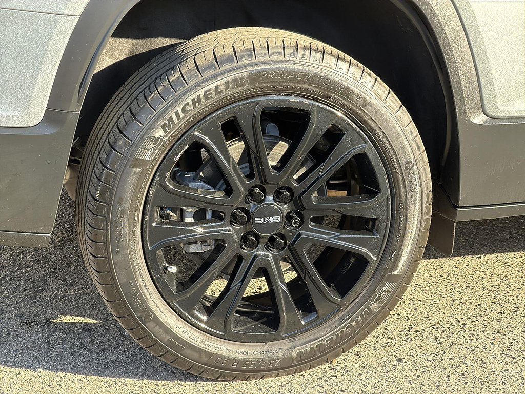 Used 2023 GMC Acadia SLT w/ Elevation Edition FWD image 31