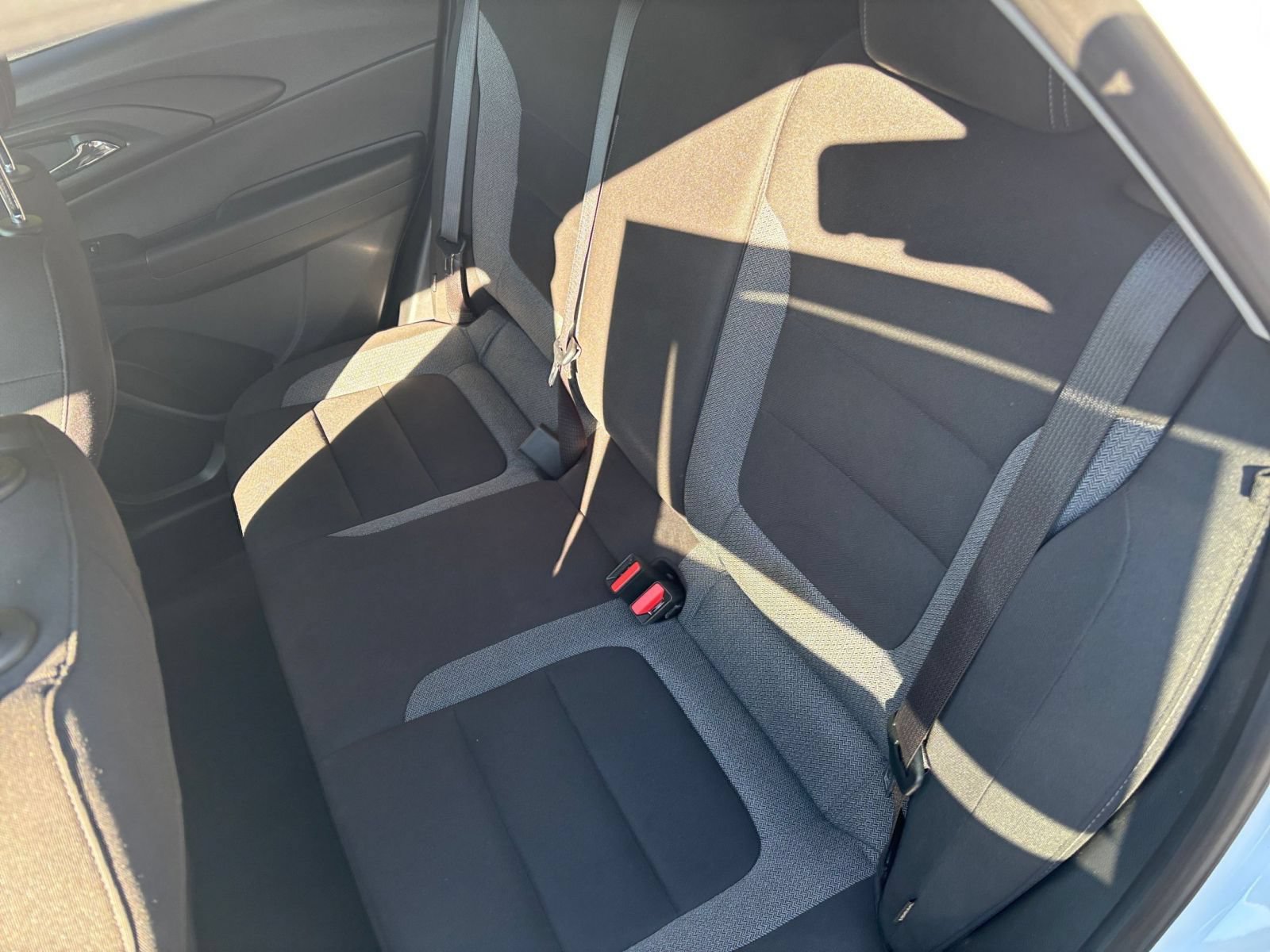 Used 2025 Chevrolet TrailBlazer LT FWD image 32