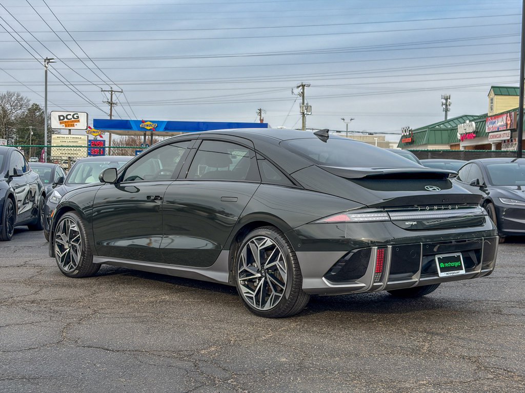 Used 2023 Hyundai Ioniq 6 Limited image 2