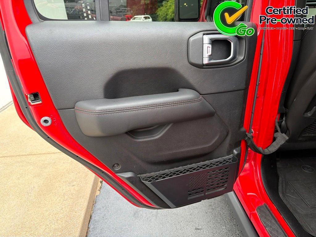 Certified 2020 Jeep Gladiator Rubicon AWD/4WD image 43