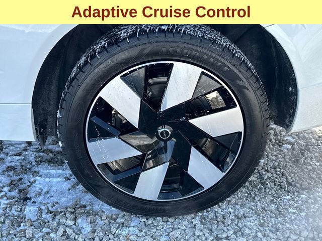 Used 2025 Volvo XC60 T8 Plus w/ Protection Package Premier image 9