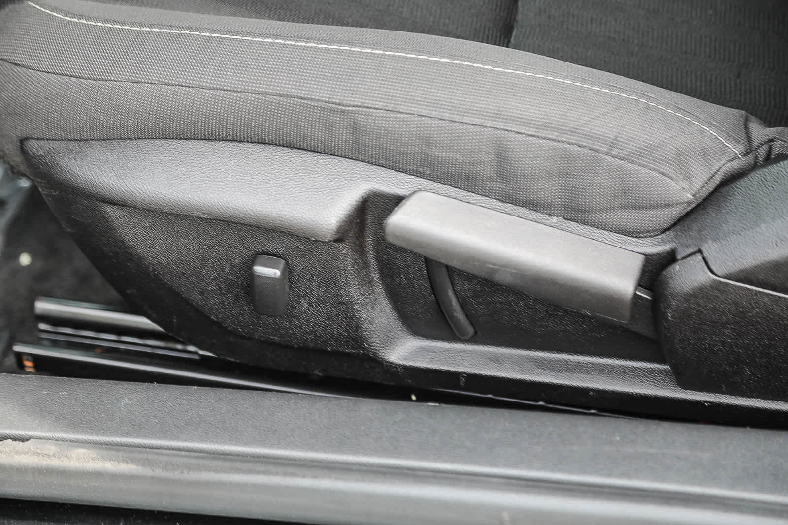 Used 2015 Chevrolet Camaro LS RWD image 18