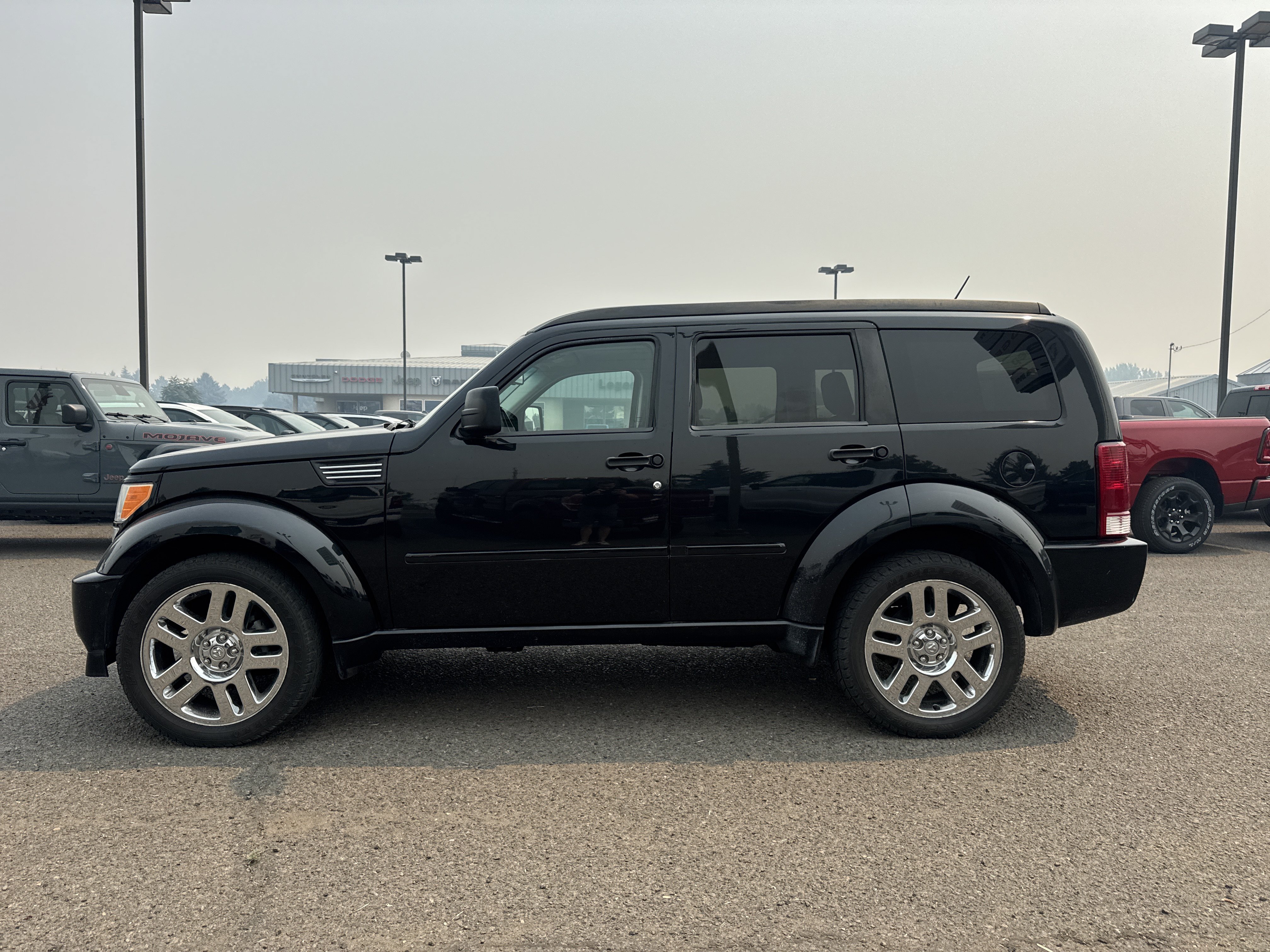 Used 2008 Dodge Nitro R/T AWD/4WD image 6
