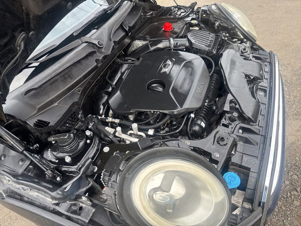 Used 2018 MINI Cooper S image 41