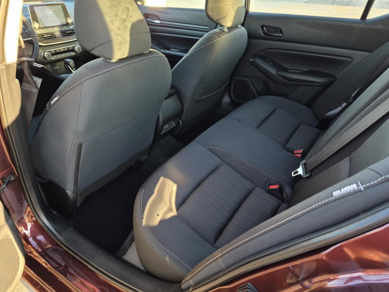 Used 2025 Nissan Altima 2.5 SV image 12