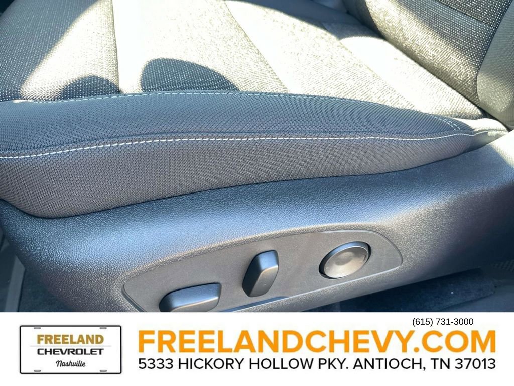 New 2026 Chevrolet Traverse LT w/ LPO, Floor Liner Package image 25