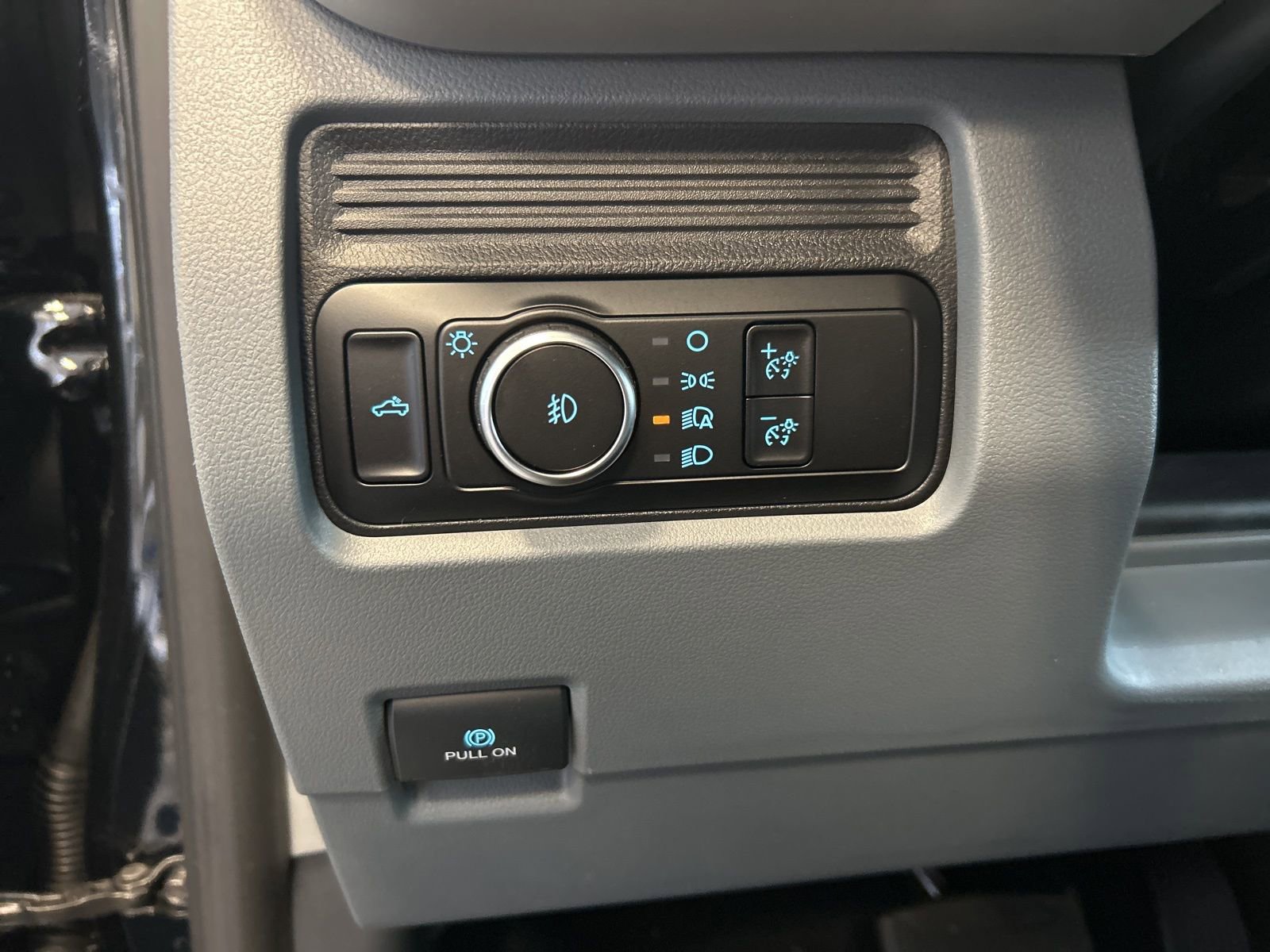 New 2026 Ford F250 XL w/ STX Appearance Package image 13