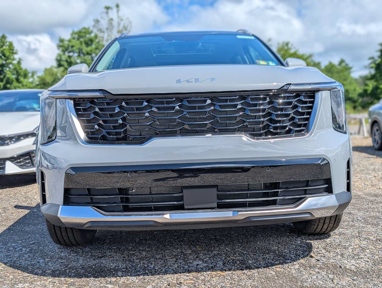 New 2026 Kia Sorento S AWD/4WD image 2