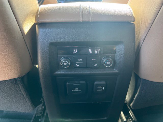 Used 2022 Chevrolet Traverse Premier w/ LPO, Floor Liner Package FWD image 20