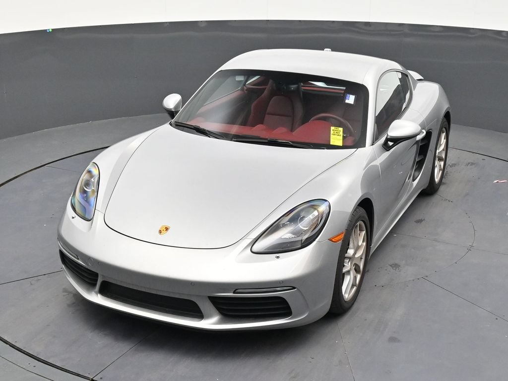 Used 2024 Porsche 718 Cayman RWD image 18