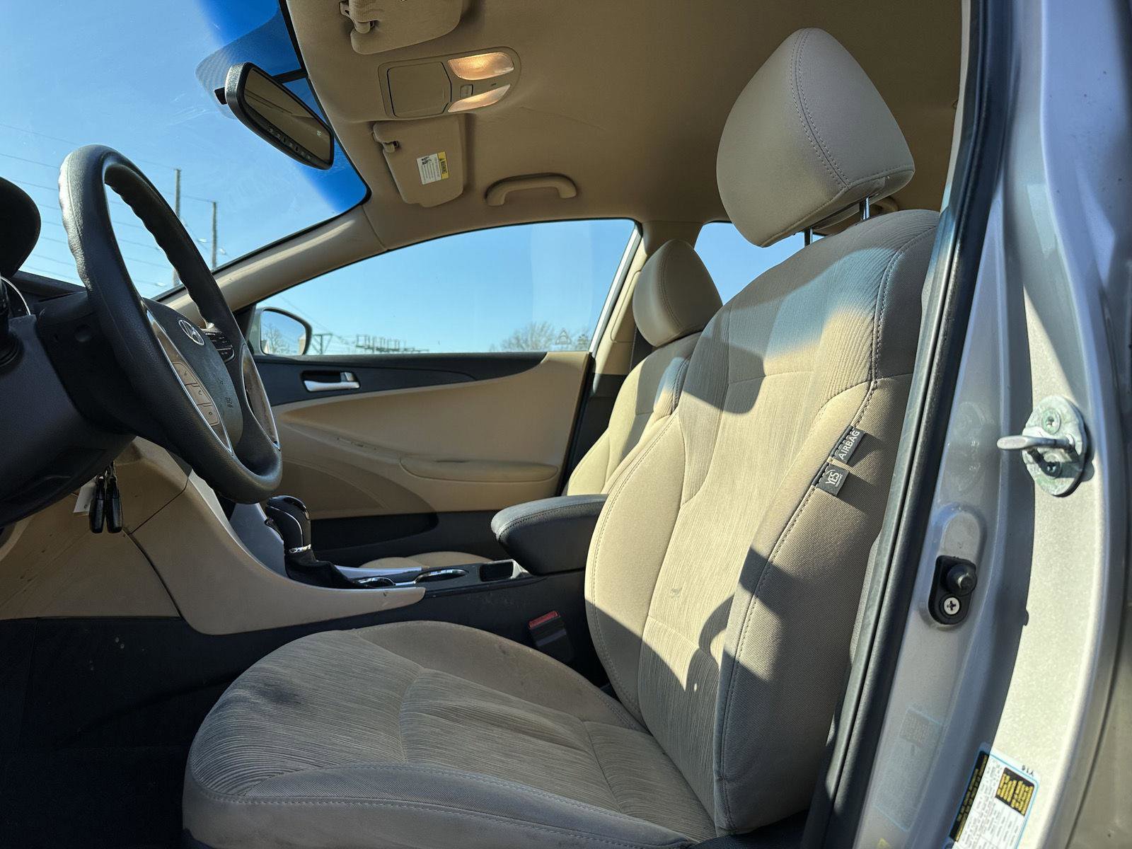 Used 2011 Hyundai Sonata GLS FWD image 11